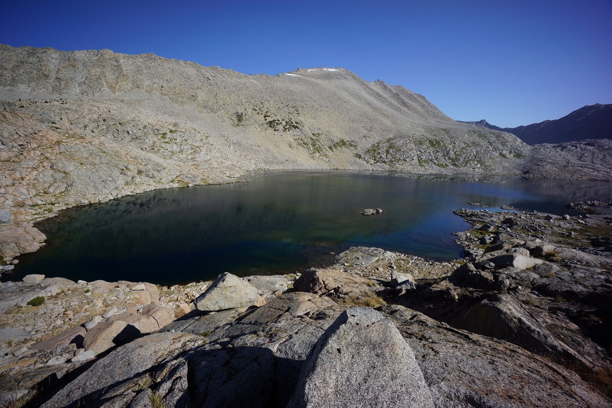 picture of lake 11540 in the sierra mountains
